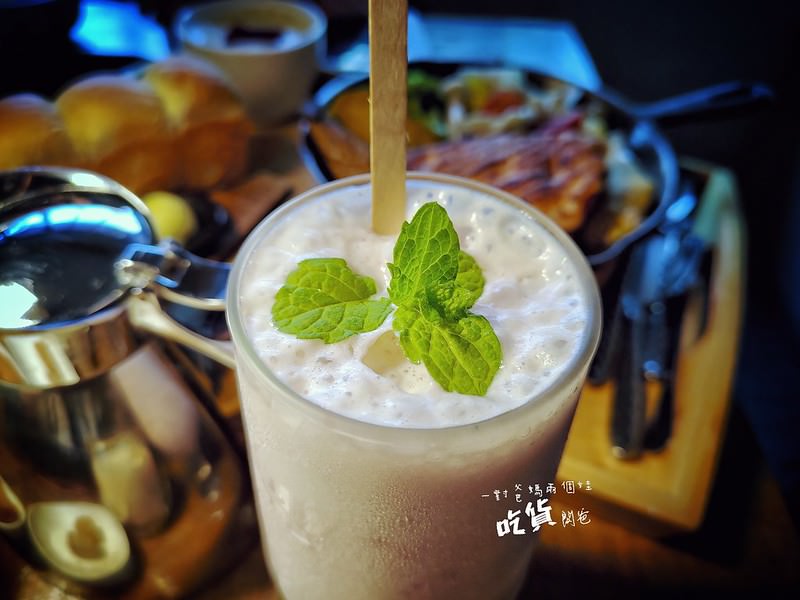 多一點咖啡。高雄美術館直營店