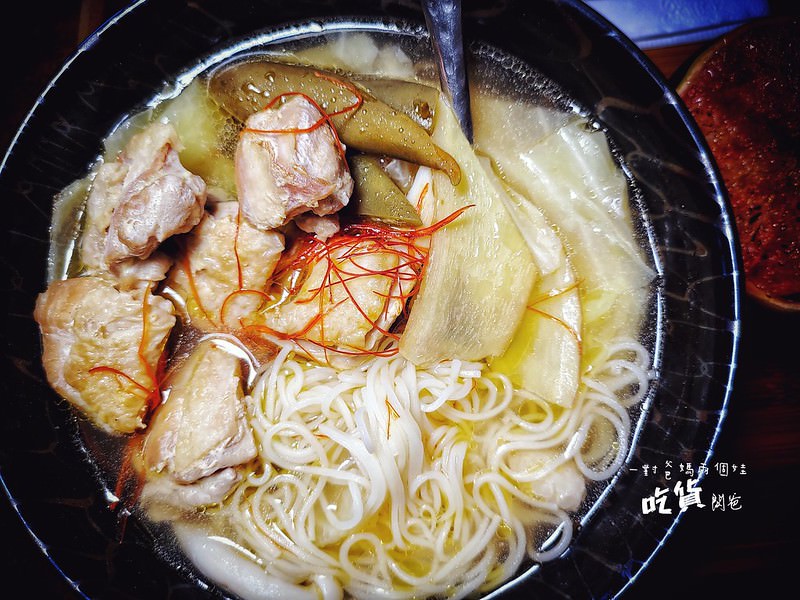 多一點咖啡。高雄美術館直營店