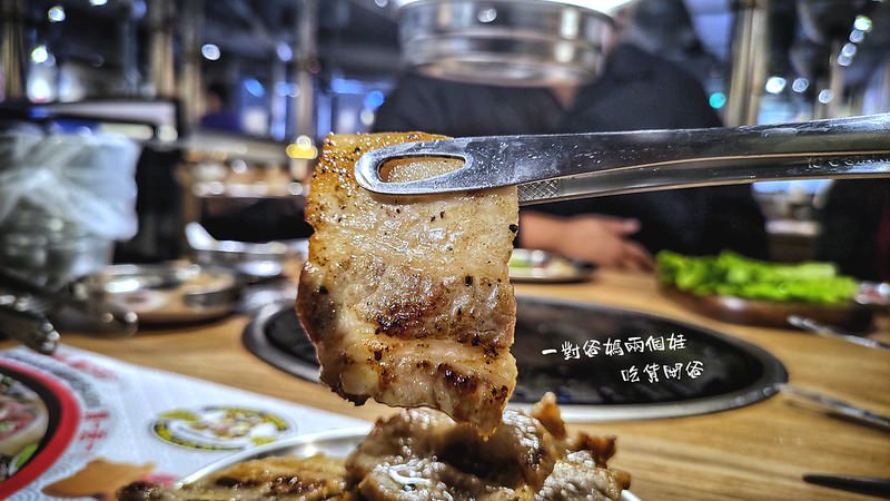 高雄前鎮吃到飽『虎樂日韓精肉海鮮火烤』大魯閣草衙道店