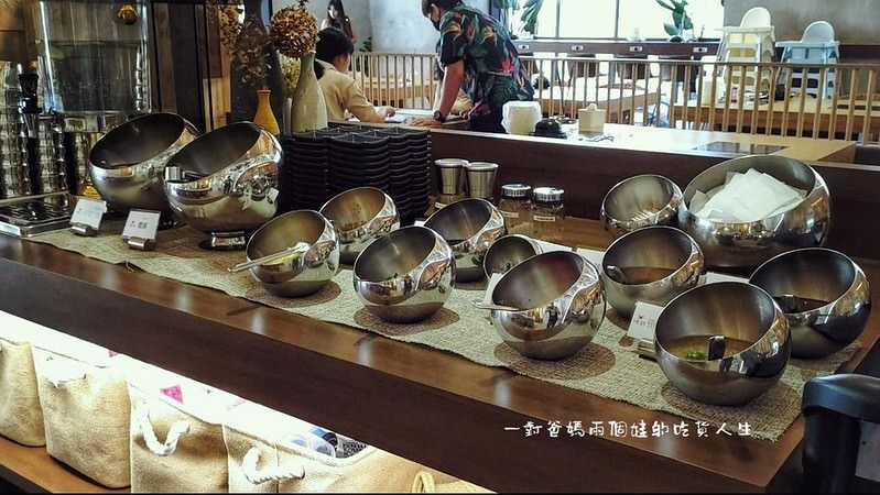 台南東區美食『花花世界鍋物』