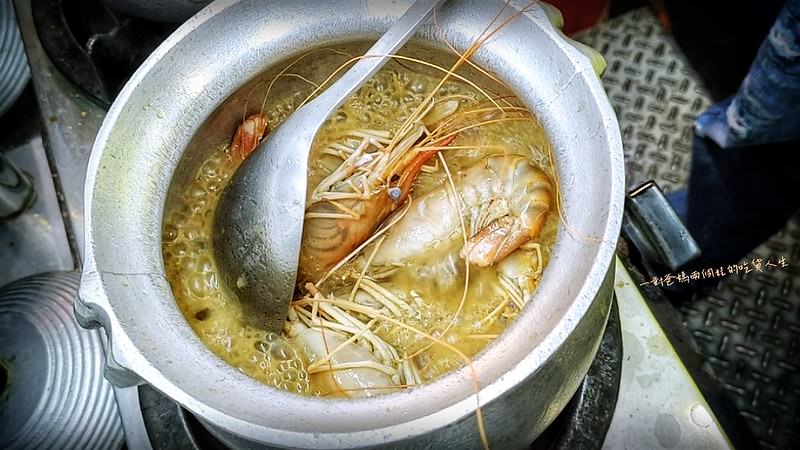 高雄苓雅美食 欣榀活蝦料理 泰國蝦、胡椒蝦、胡椒風螺