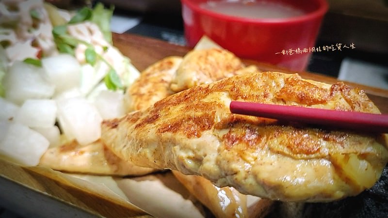 高雄夢時代 雞料理美食『發肉覓FLM』鐵板烤物