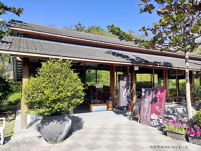 台南玉井景點美食  三千院 白色教堂