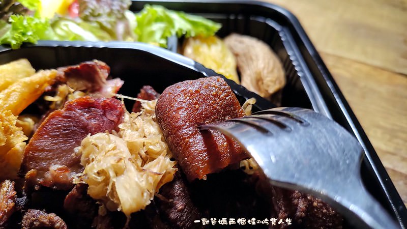高雄苓雅區美食 多 一點咖啡文化店  高雄防疫便當餐盒2.0 高雄防疫餐