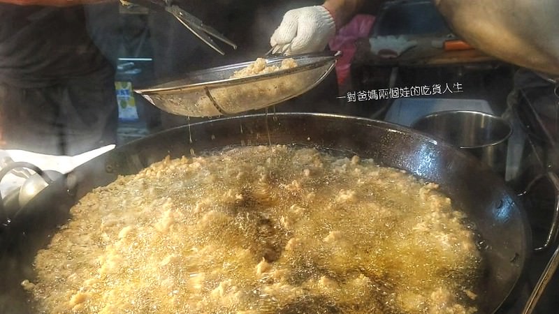 高雄小吃 吉林夜市 小上海香酥雞 銅板美食 宵夜 高醫周邊美食 熱河街美食