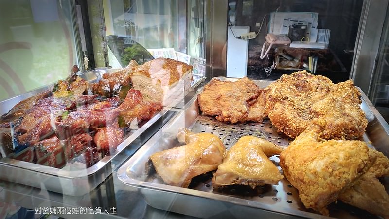 高雄仁武美食 佳珍廣東烤鴨 燒臘 外帶 便當