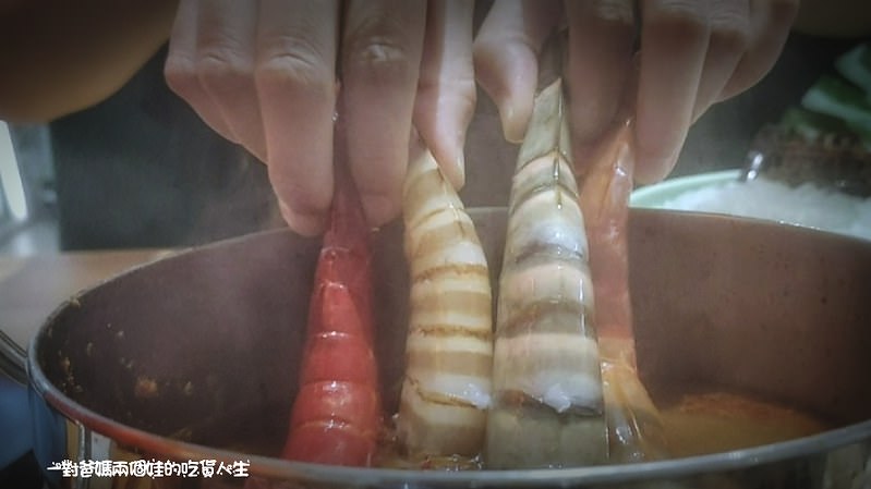 高雄火鍋 左營區  花花世界 高雄鍋物 高雄美食