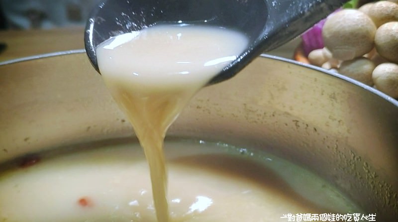 高雄火鍋 左營區  花花世界 高雄鍋物 高雄美食