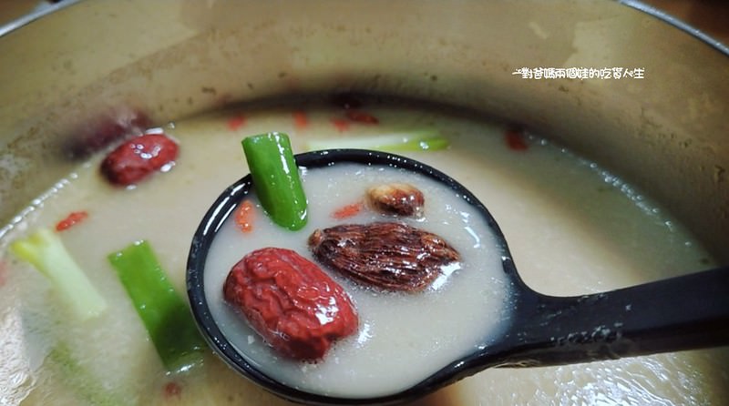 高雄火鍋 左營區  花花世界 高雄鍋物 高雄美食