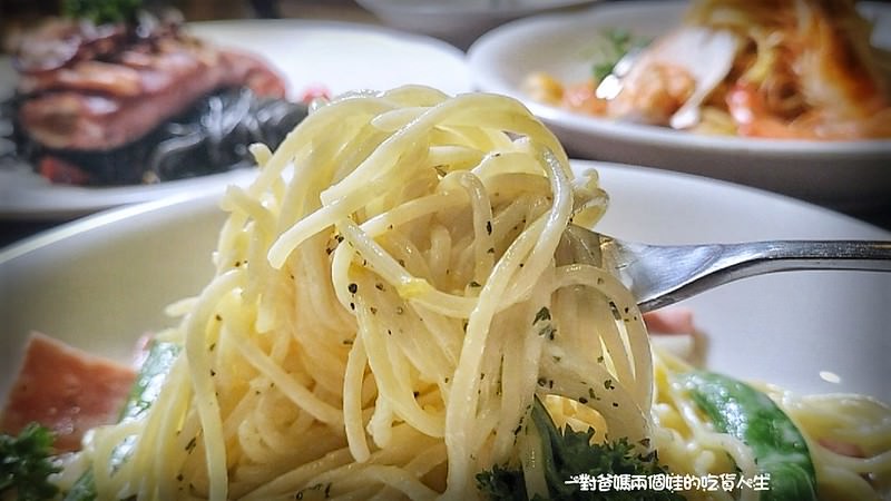 洋城義大利麵│高CP、大份量，前菜沙拉、濃湯麵包、主餐到甜點，樣樣好食、種種夠味的義式餐點。