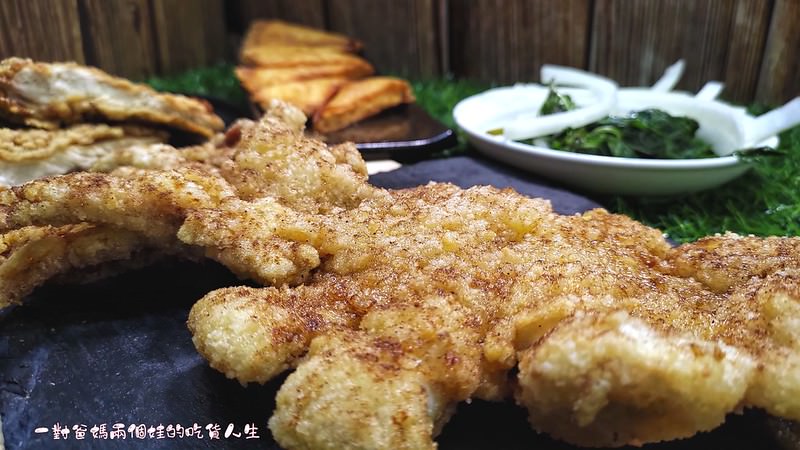 高雄仁武美食 星慧鹹酥雞 大雞排 魷魚 宵夜點心晚餐推薦