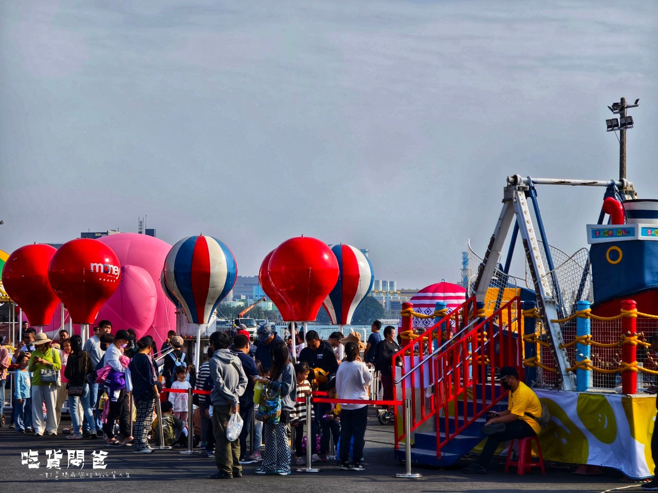 LINE ALBUM 黃色小鴨 2024 Kaohsiung Wonderland 冬日遊樂園 240204 64