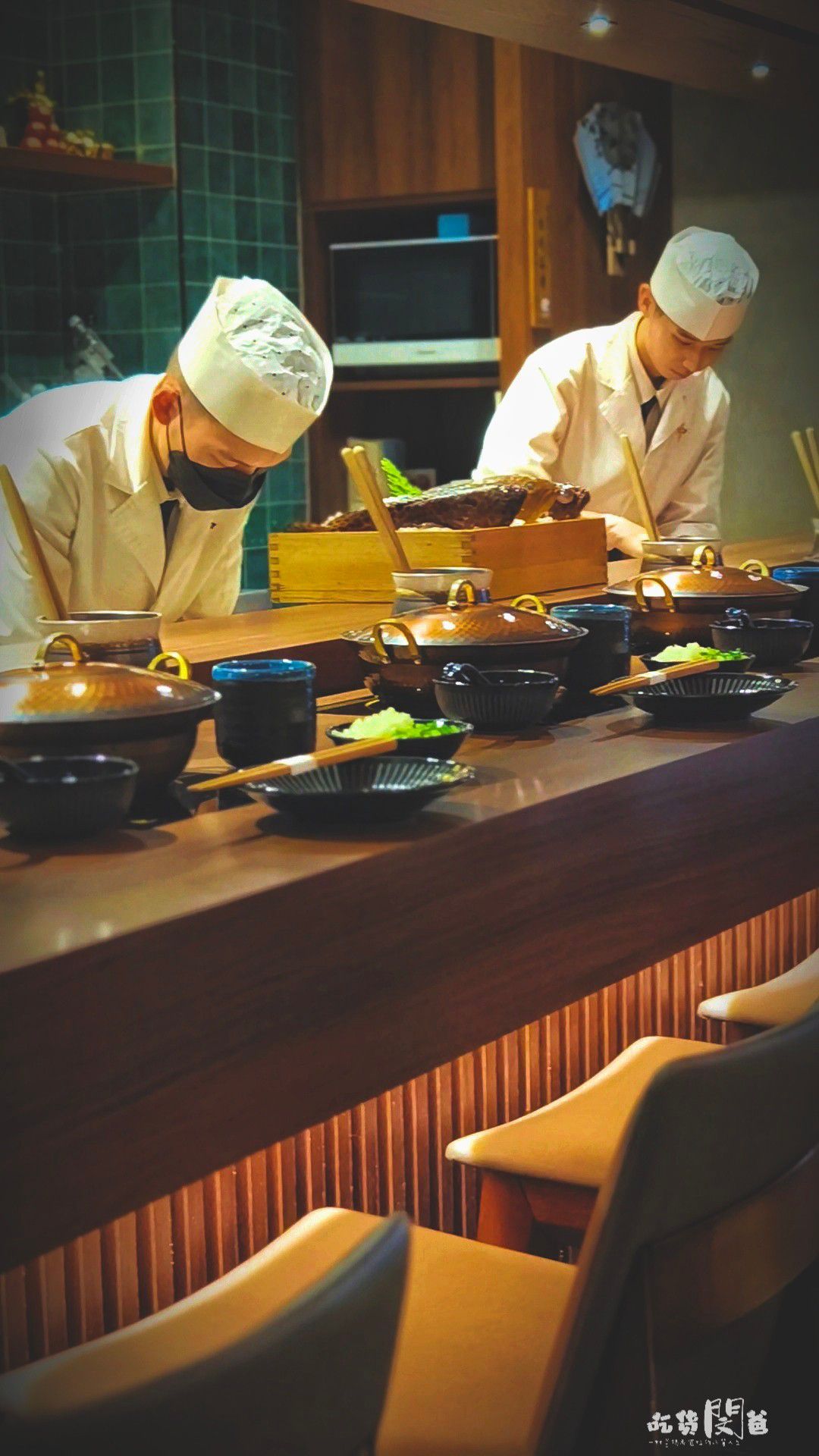 仲板前鍋物│高雄前金│一鍋入魂！巷弄隱藏版！超狂雜炊龍蝦鍋、午間限定甜甜價鍋物，一吃愛上！
