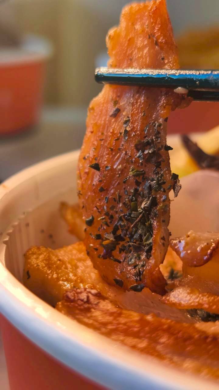 豐闔家開伙燒肉餐盒民權店｜高雄苓雅｜隱藏巷弄的好味道，主菜狂、配菜讚，會愛上！