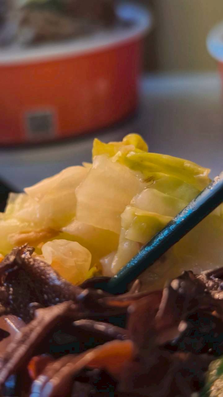 豐闔家開伙燒肉餐盒民權店｜高雄苓雅｜隱藏巷弄的好味道，主菜狂、配菜讚，會愛上！