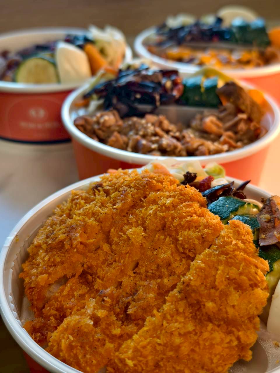 豐闔家開伙燒肉餐盒民權店｜高雄苓雅｜隱藏巷弄的好味道，主菜狂、配菜讚，會愛上！