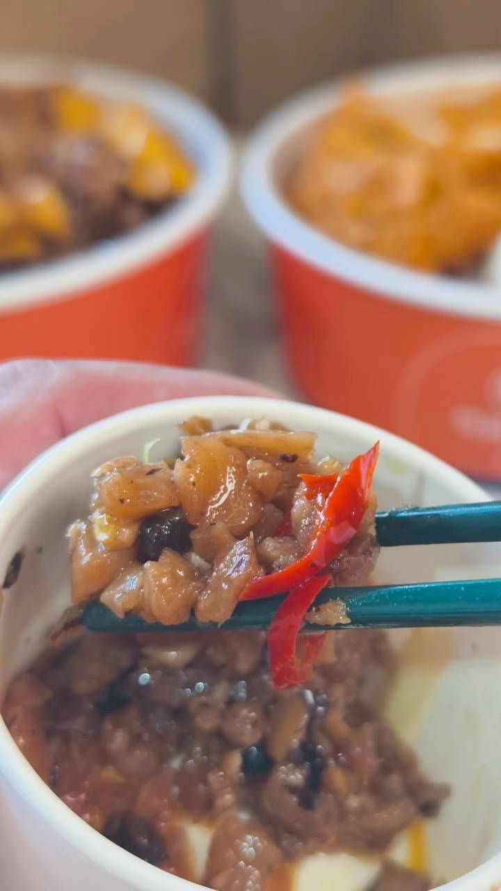 豐闔家開伙燒肉餐盒民權店｜高雄苓雅｜隱藏巷弄的好味道，主菜狂、配菜讚，會愛上！