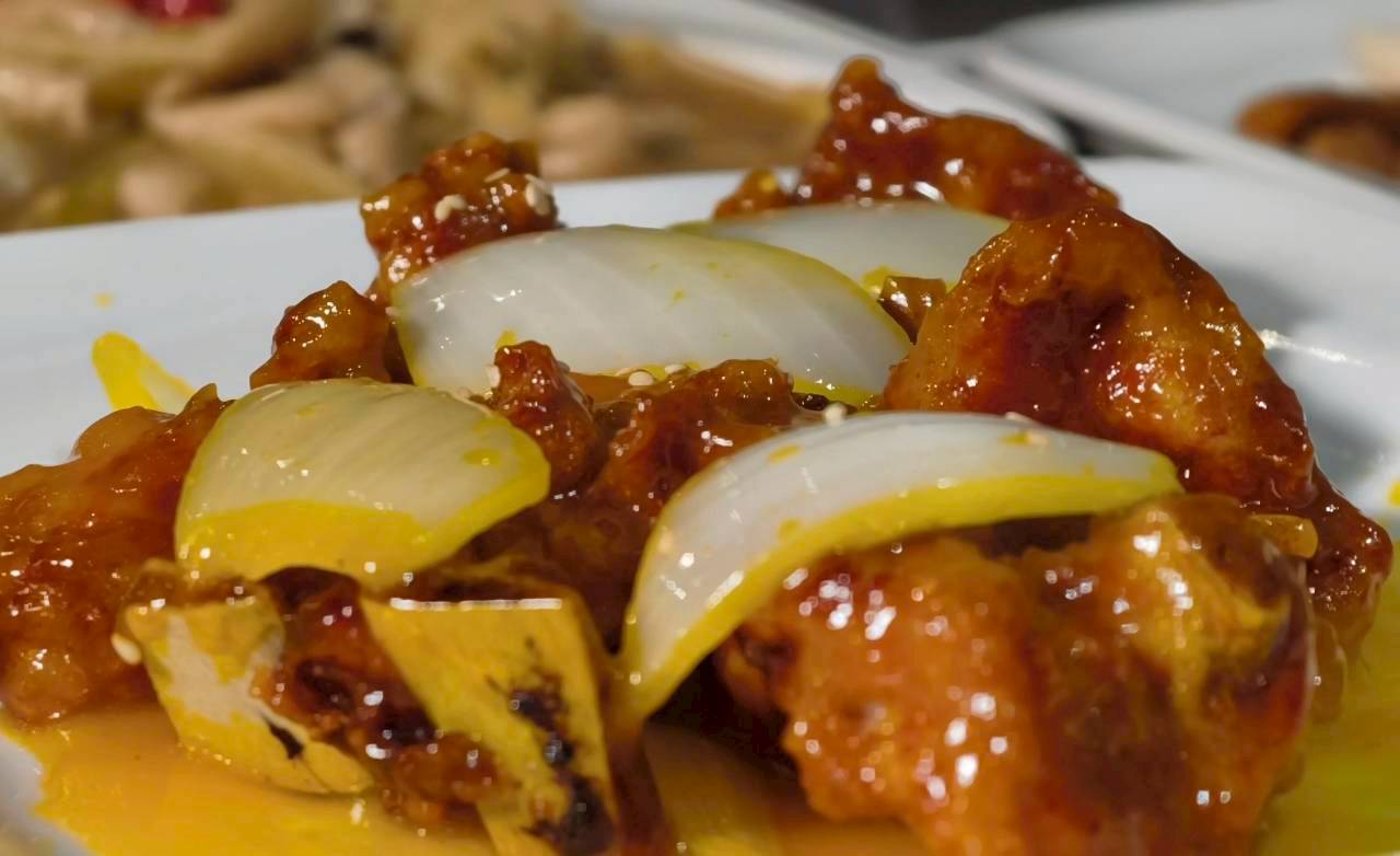 久久熱炒｜台南東區｜冰淇淋吃到飽的ＣＰ熱炒店，眾多台菜讓你爽爽吃！