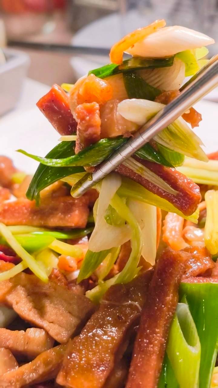 久久熱炒｜台南東區｜冰淇淋吃到飽的ＣＰ熱炒店，眾多台菜讓你爽爽吃！