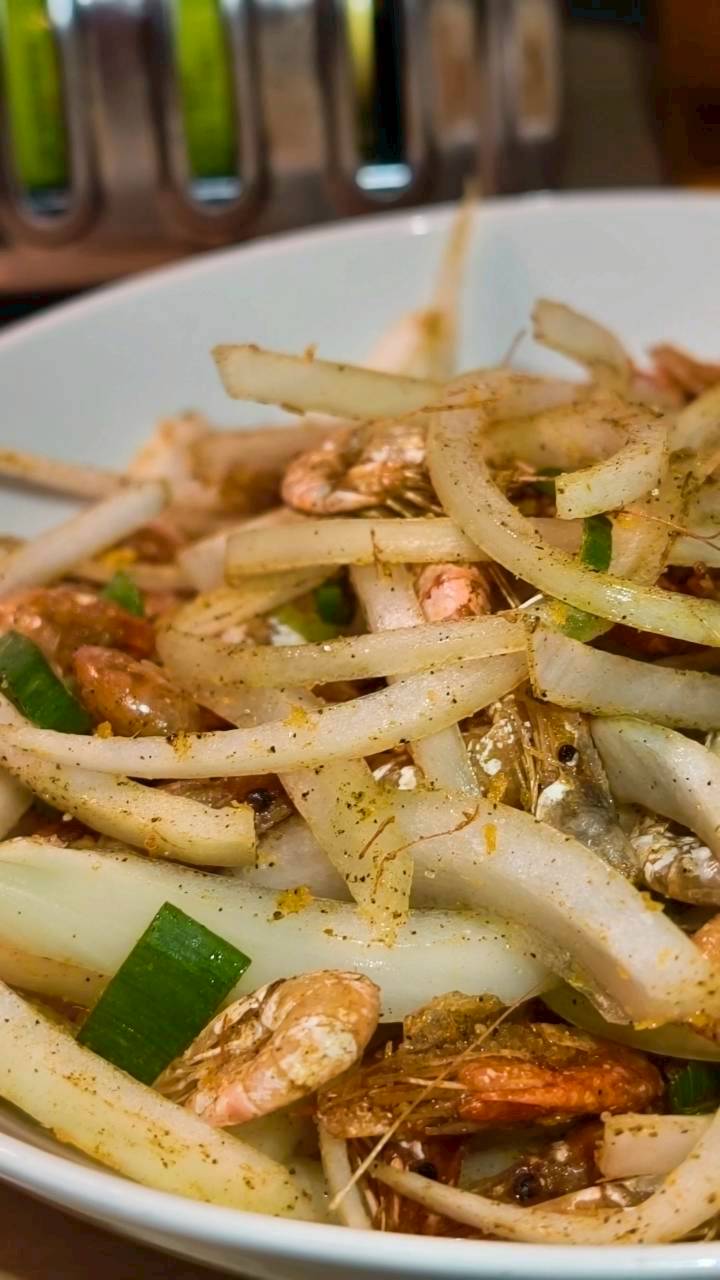 久久熱炒｜台南東區｜冰淇淋吃到飽的ＣＰ熱炒店，眾多台菜讓你爽爽吃！