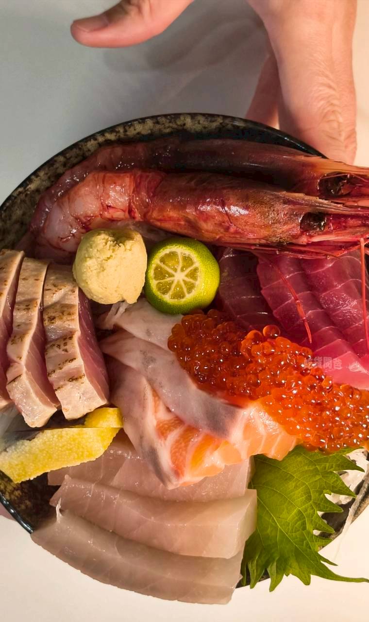 橘葉壽司|高雄左營|平價的日料這裡吃得到高水準,老饕們的最愛,一吃愛上! - 第38張圖 橘葉壽司|高雄左營|平價的日料這裡吃得到高水準,老饕們的最愛,一吃愛上!