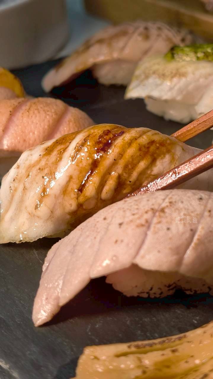 橘葉壽司|高雄左營|平價的日料這裡吃得到高水準,老饕們的最愛,一吃愛上! - 第19張圖 橘葉壽司|高雄左營|平價的日料這裡吃得到高水準,老饕們的最愛,一吃愛上!