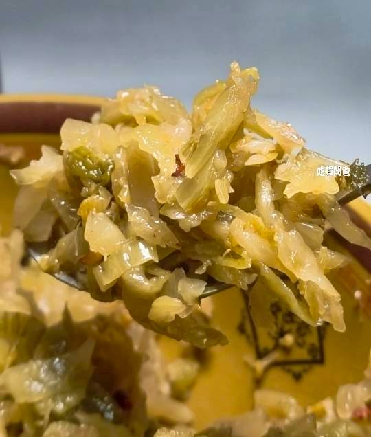 真鶴牛肉拉麵｜高雄左營｜戰斧牛肉麵吃過沒？牛三寶、肥腸麵，你會愛上！