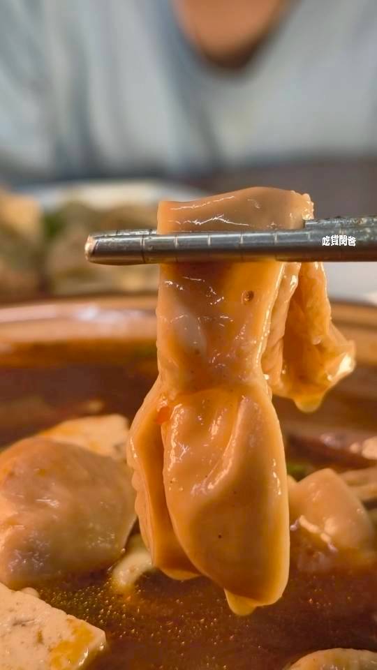 真鶴牛肉拉麵｜高雄左營｜戰斧牛肉麵吃過沒？牛三寶、肥腸麵，你會愛上！