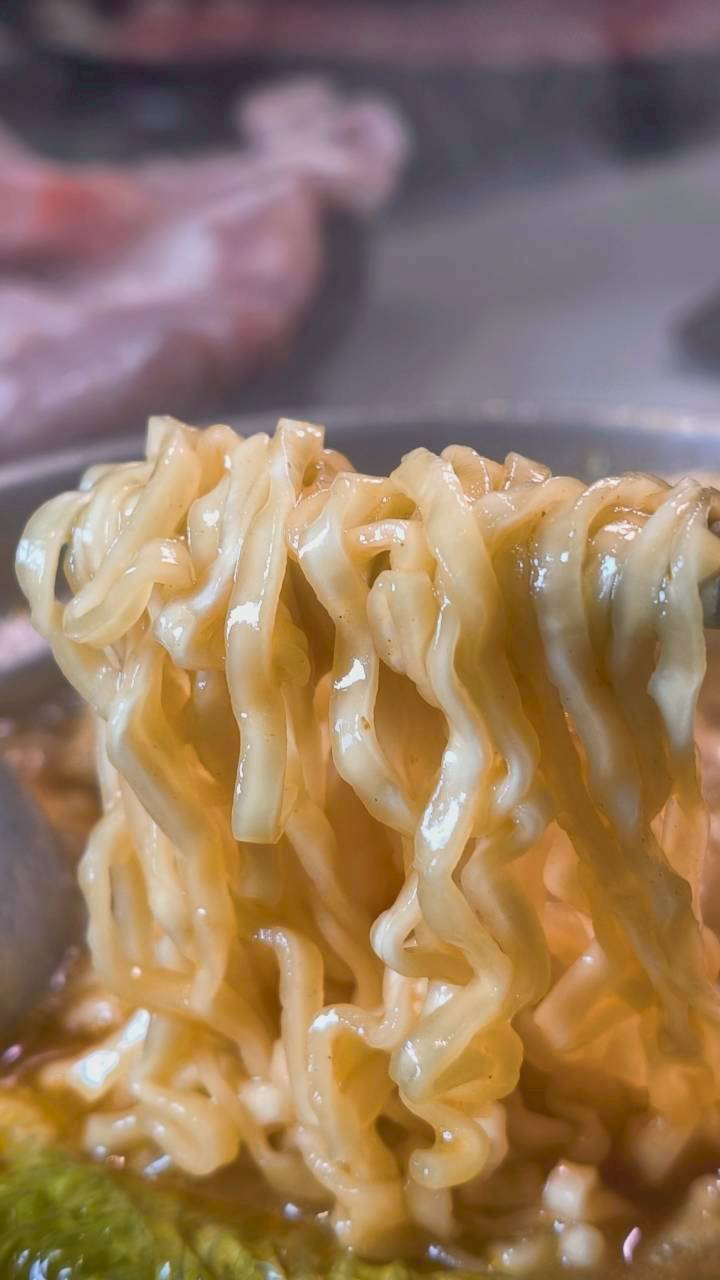 九鼎鍋｜高雄鳳山｜24小時不打烊超人氣小火鍋，自助吧吃到飽，讓你吃好吃滿！