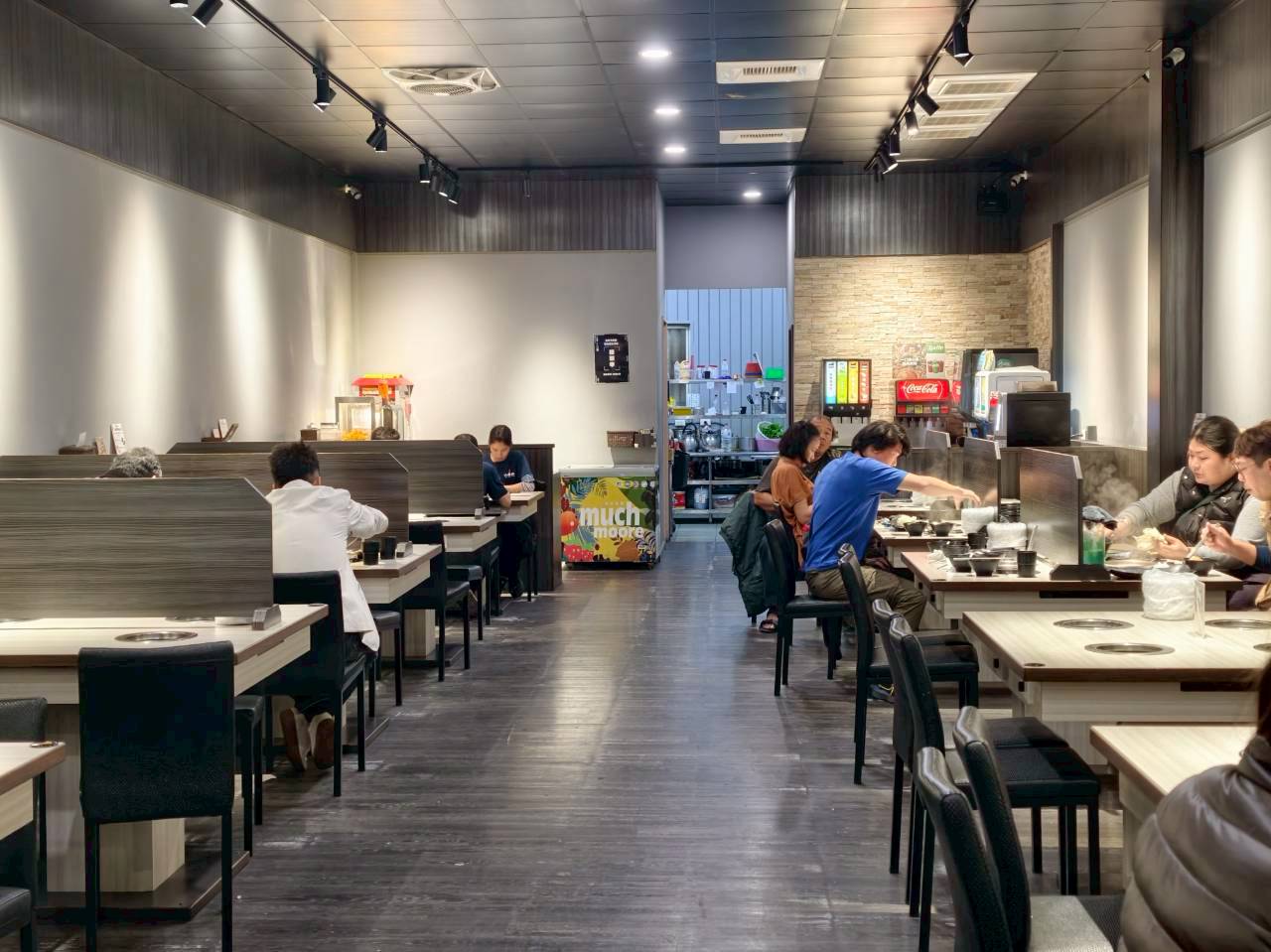 九鼎鍋｜高雄鳳山｜24小時不打烊超人氣小火鍋，自助吧吃到飽，讓你吃好吃滿！