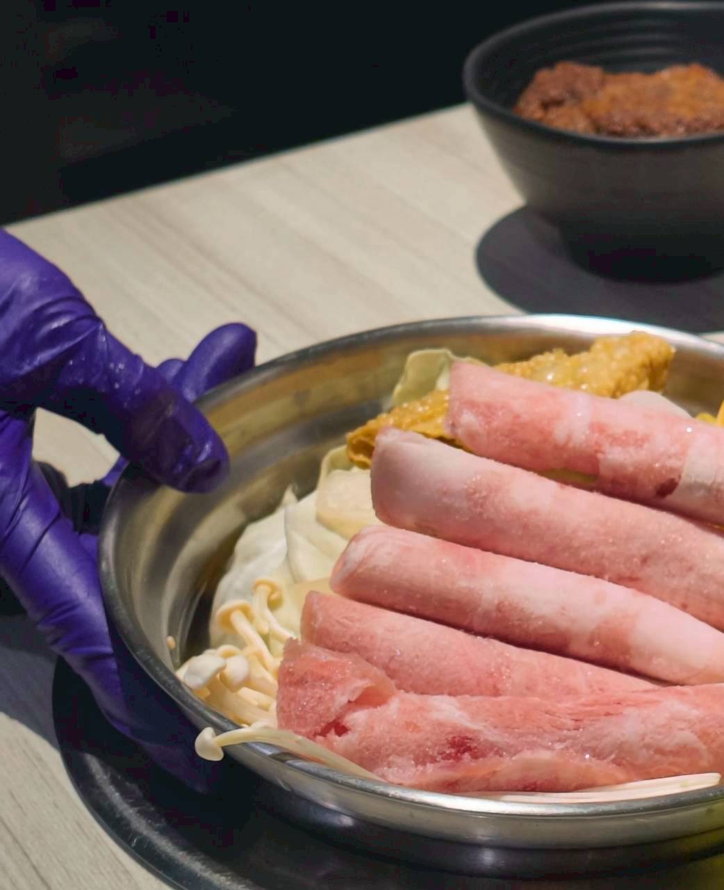 九鼎鍋｜高雄鳳山｜24小時不打烊超人氣小火鍋，自助吧吃到飽，讓你吃好吃滿！