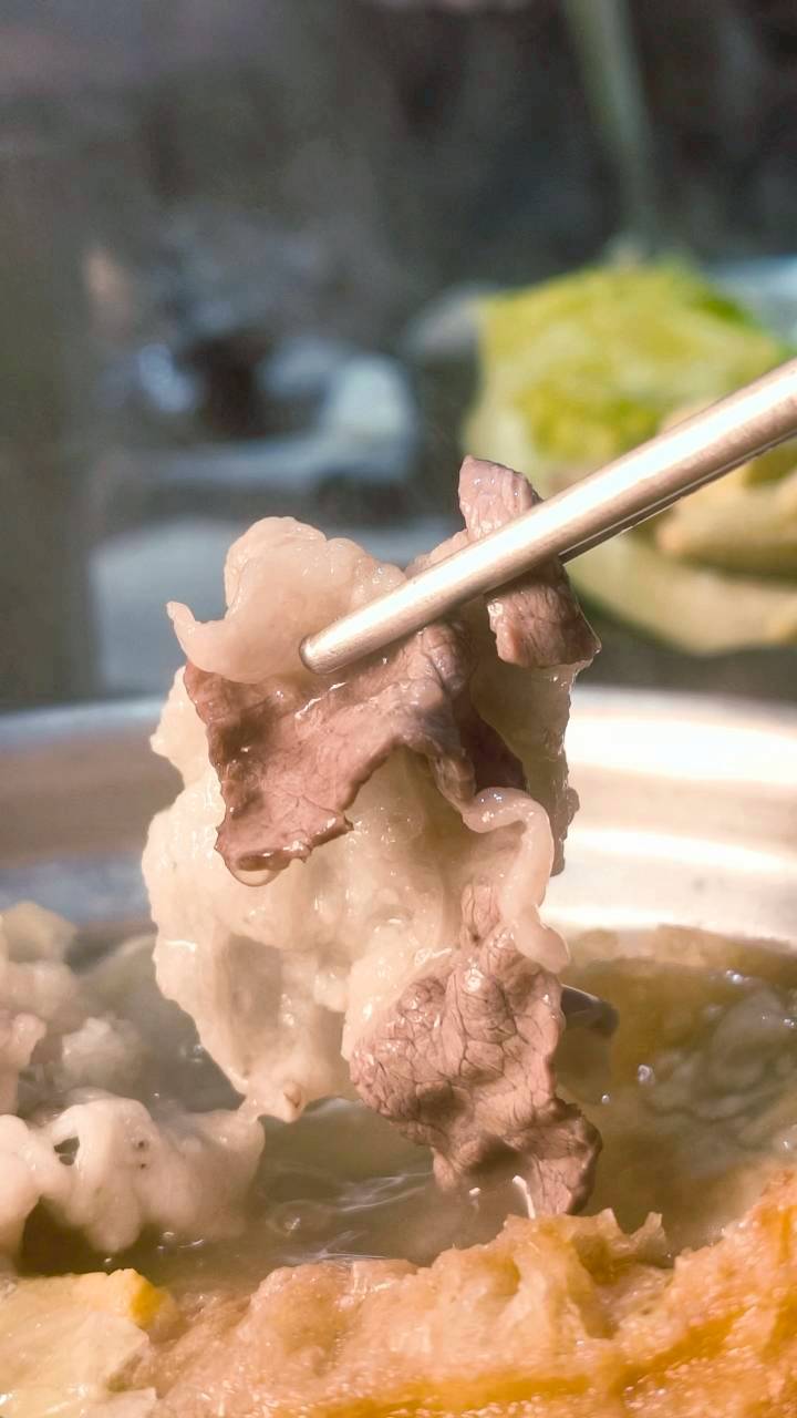 九鼎鍋｜高雄鳳山｜24小時不打烊超人氣小火鍋，自助吧吃到飽，讓你吃好吃滿！