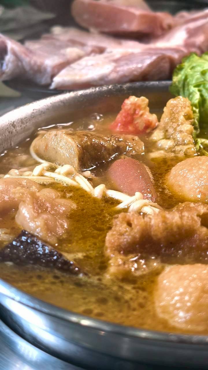 九鼎鍋｜高雄鳳山｜24小時不打烊超人氣小火鍋，自助吧吃到飽，讓你吃好吃滿！