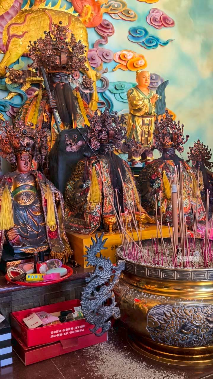 太麻里福興宮｜台東太麻里，招財貓參上！土地公加持！原來！宗教也能如此熱血青春！