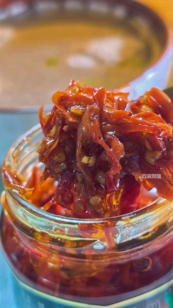 華廚朝天鬼椒大王｜享腐豆腐乳｜辣香討喜！小七就能入手的超人氣辣椒醬！