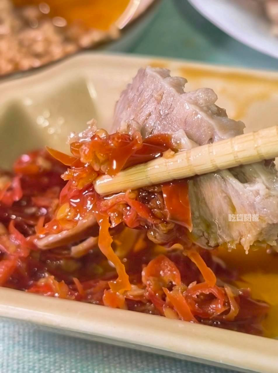 華廚朝天鬼椒大王｜享腐豆腐乳｜辣香討喜！小七就能入手的超人氣辣椒醬！