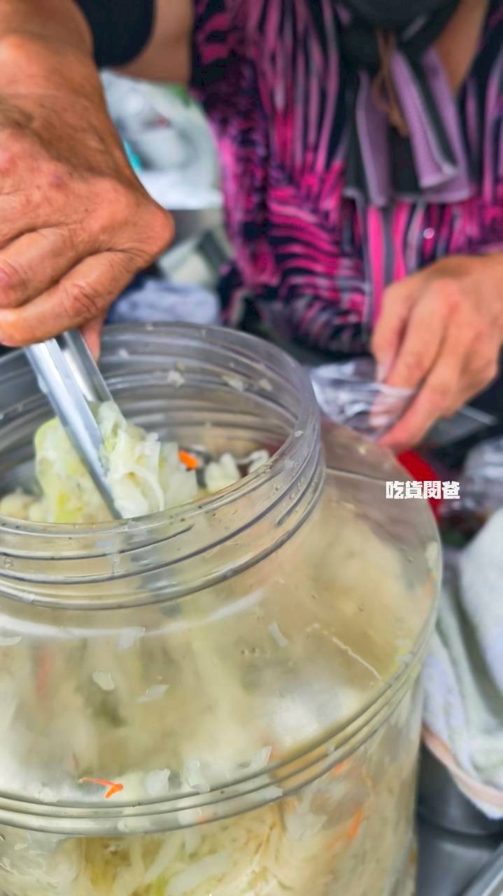 阿婆臭豆腐｜高雄鳥松｜從27歲賣到76歲的老字號豆腐攤車，吃過嗎？