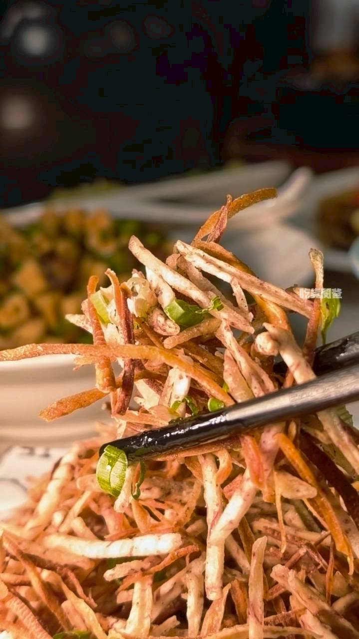 麟粥宮｜高雄巨蛋｜粥也能是大菜！私房菜超絕，白天吃到半夜的超狂中餐廳！