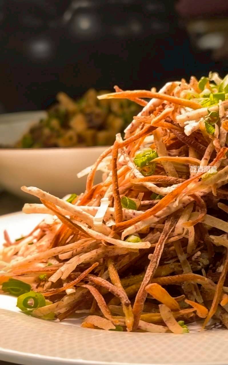 麟粥宮｜高雄巨蛋｜粥也能是大菜！私房菜超絕，白天吃到半夜的超狂中餐廳！