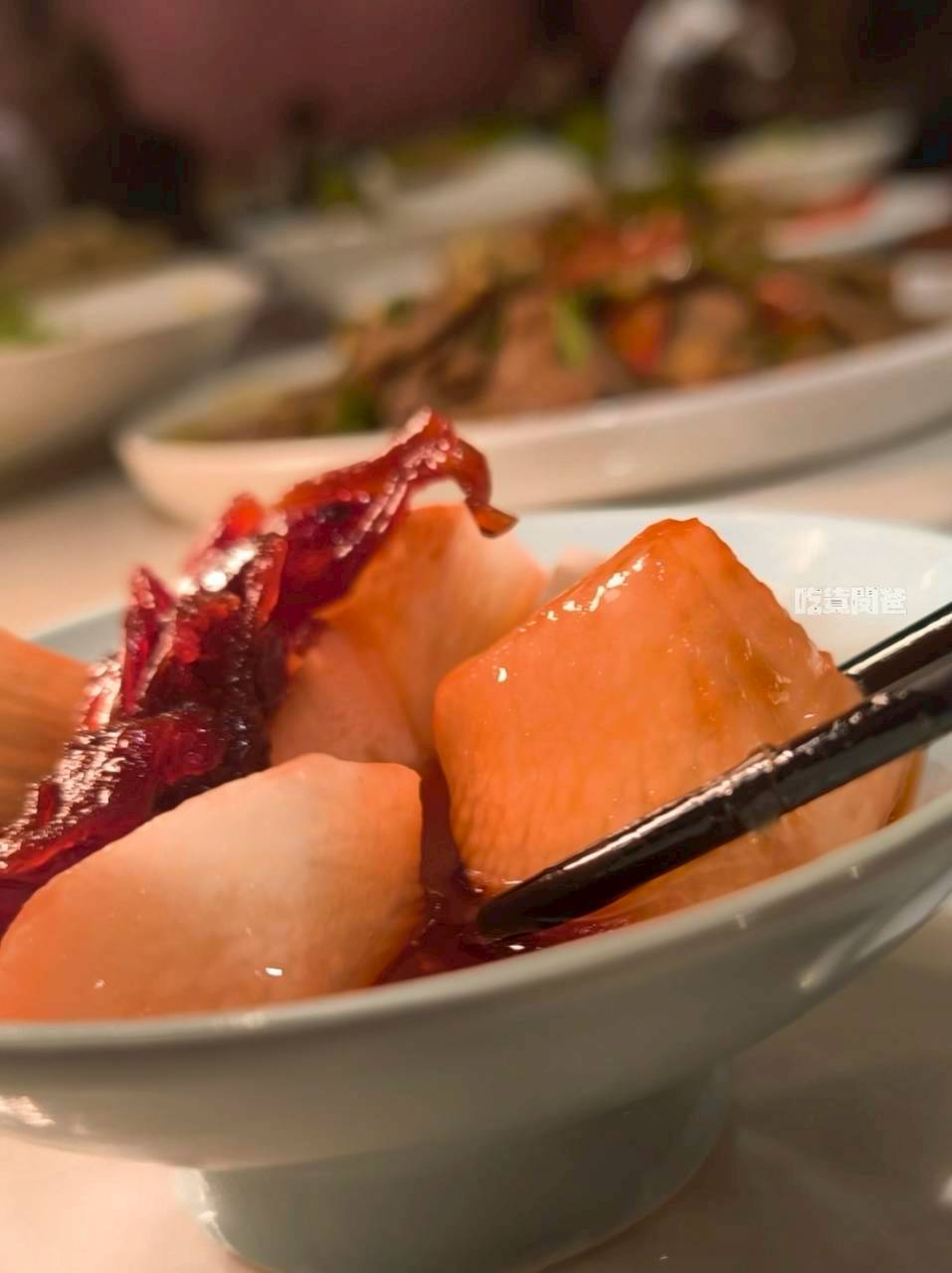 麟粥宮｜高雄巨蛋｜粥也能是大菜！私房菜超絕，白天吃到半夜的超狂中餐廳！