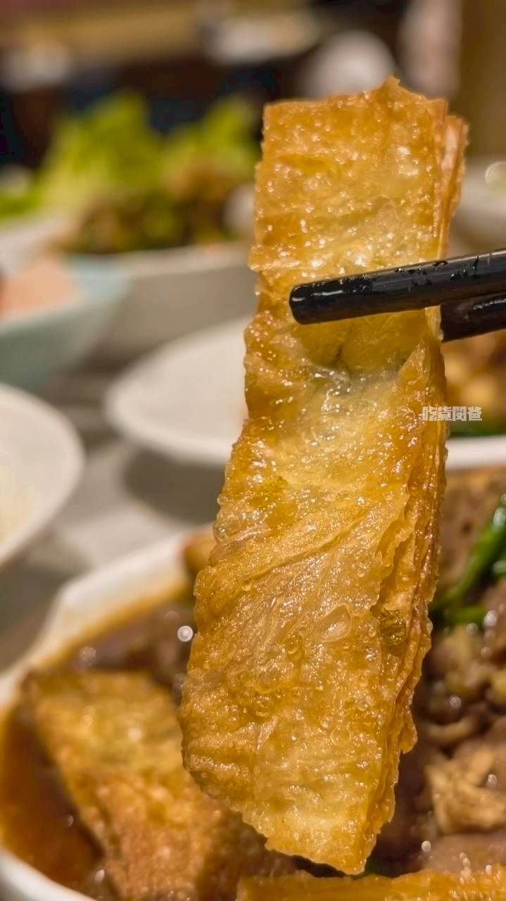 麟粥宮｜高雄巨蛋｜粥也能是大菜！私房菜超絕，白天吃到半夜的超狂中餐廳！