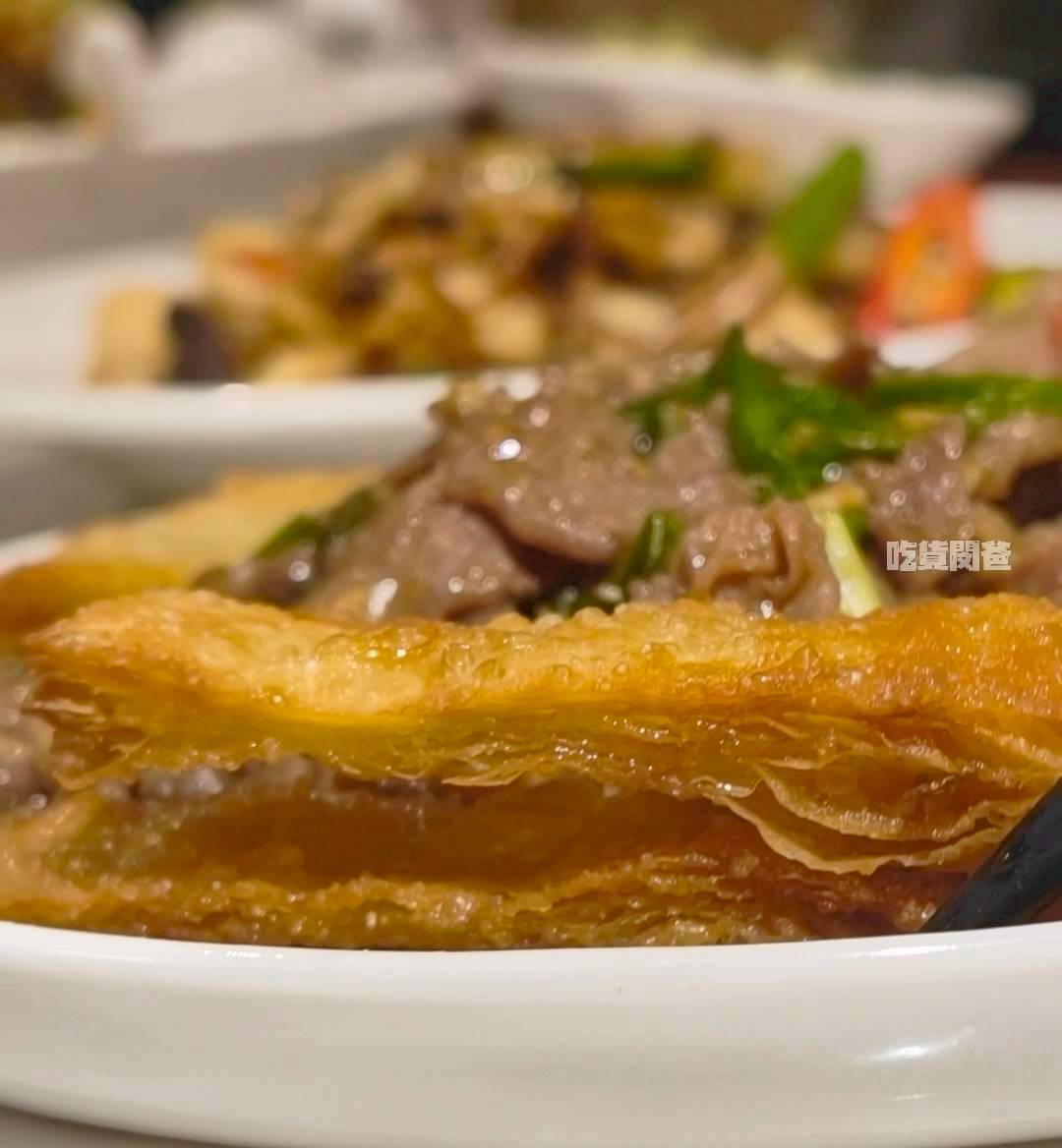 麟粥宮｜高雄巨蛋｜粥也能是大菜！私房菜超絕，白天吃到半夜的超狂中餐廳！