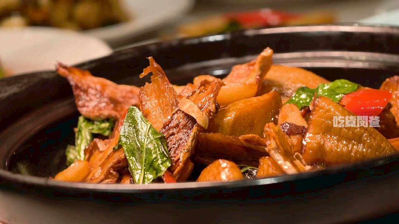 麟粥宮｜高雄巨蛋｜粥也能是大菜！私房菜超絕，白天吃到半夜的超狂中餐廳！