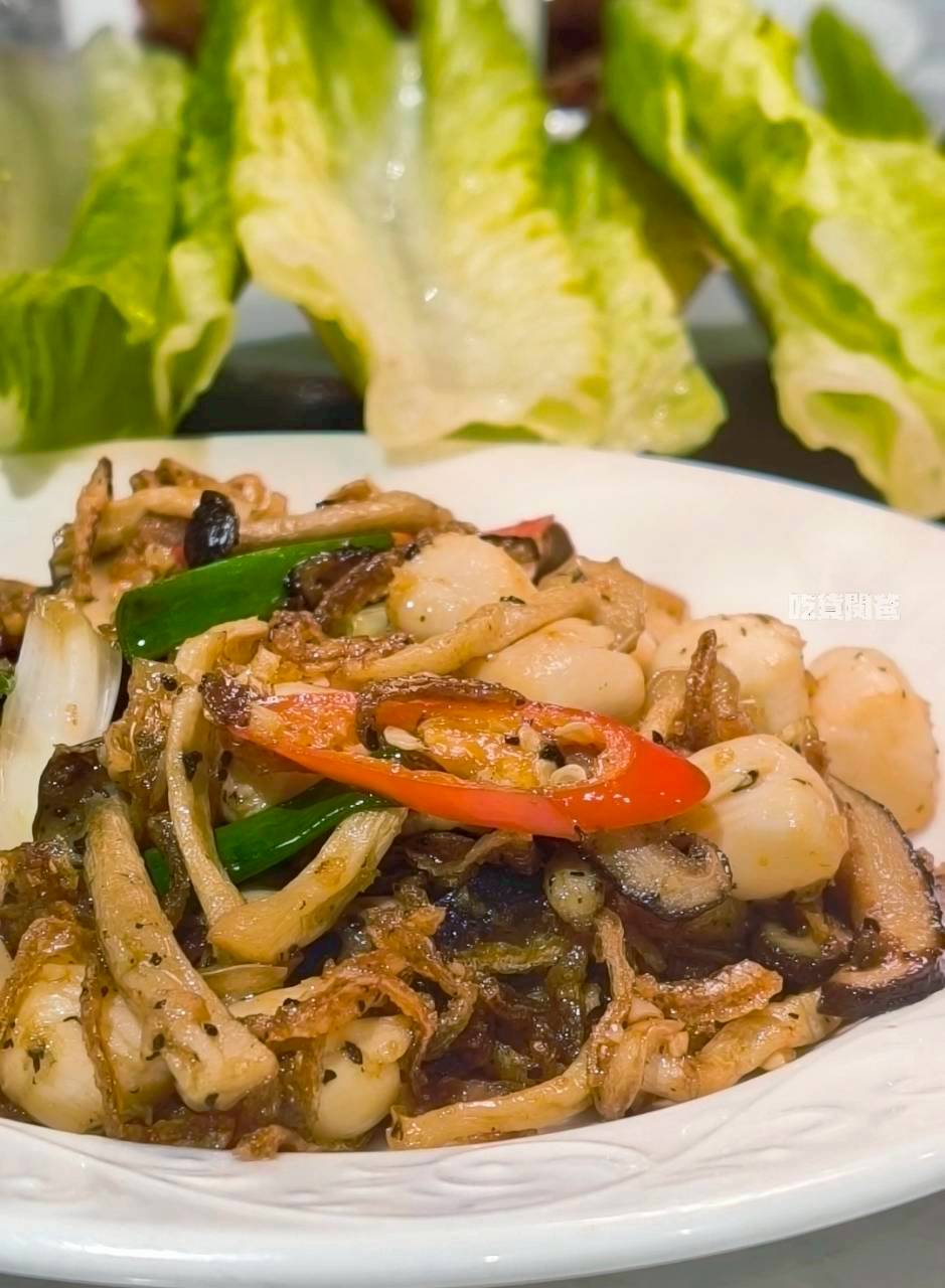 麟粥宮｜高雄巨蛋｜粥也能是大菜！私房菜超絕，白天吃到半夜的超狂中餐廳！