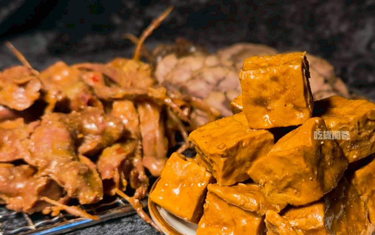 黑竹園雞腳凍|員林美食,40年老字號人氣冷滷,超涮嘴伴手禮,一吃愛上! - 第26張圖 黑竹園雞腳凍|員林美食,40年老字號人氣冷滷,超涮嘴伴手禮,一吃愛上!