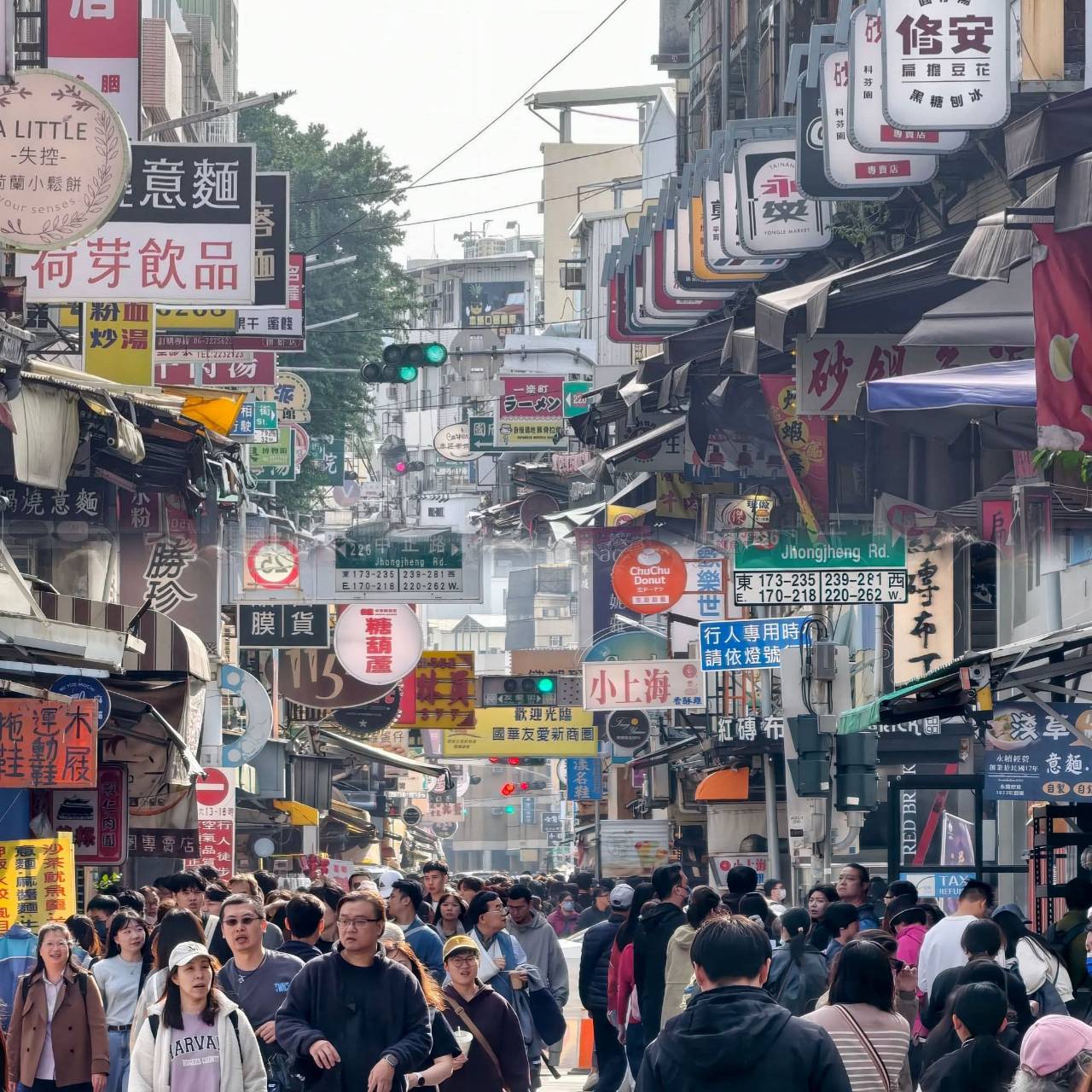 鼎順發豬油拌麵|台南中西區|銅板價拌麵、拌飯必吃!滿滿豬油香,一吃愛上! - 第2張圖 鼎順發豬油拌麵|台南中西區|銅板價拌麵、拌飯必吃!滿滿豬油香,一吃愛上!